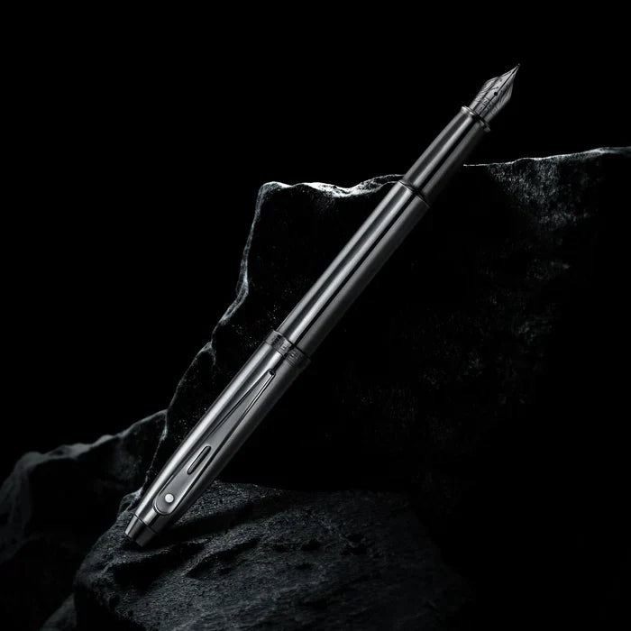 Sheaffer 100 9375 Ionic Pluma Fuente en Gris Gunmetal con Acabados PVD Brillantes
