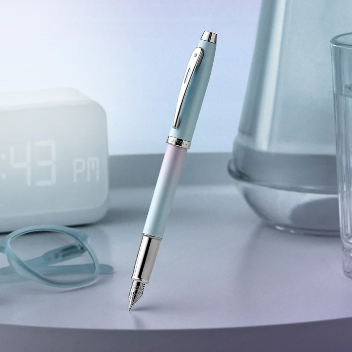 Sheaffer 100 9376 Expressions Pluma Fuente en Degradado Azul y Rosa Perlizado con Acabados en Cromo