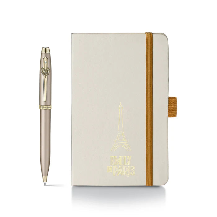Set de Regalo Sheaffer con Emily in Paris: Bolígrafo 100 9377 Oro Champaña con Acabados a Tono y Cuaderno Pequeño de Tapa Dura