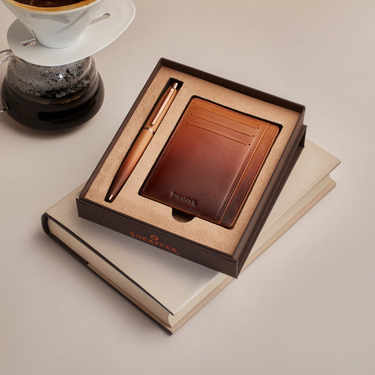 Set Sheaffer® VFM 9428 Bolígrafo Café Mate, Edición Coffee con Porta Tarjetas de Crédito